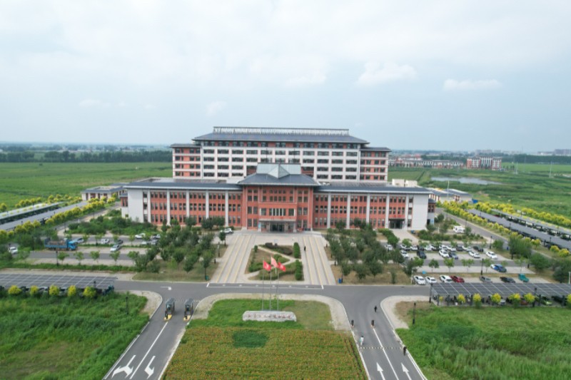 1785394268404596.jpg 医院大境.jpg